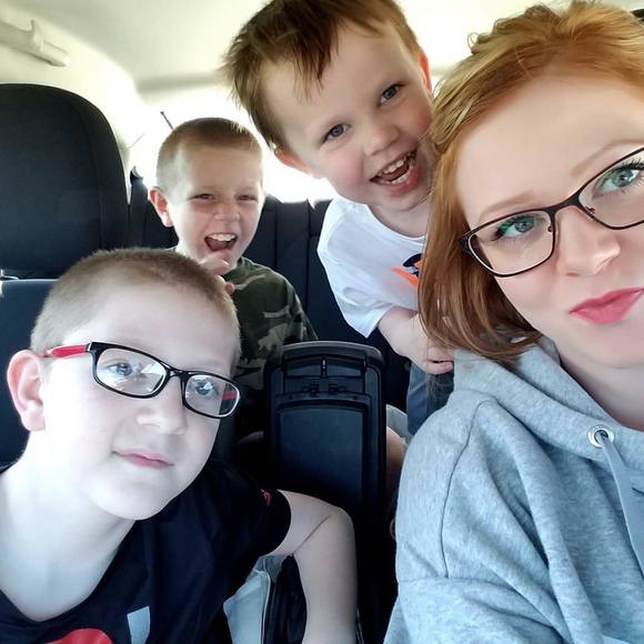 Meet your Posher, Crystal - Picture 1 of 1